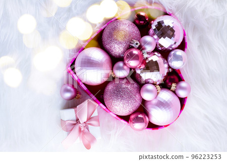 Christmas decorations on pink 96223253