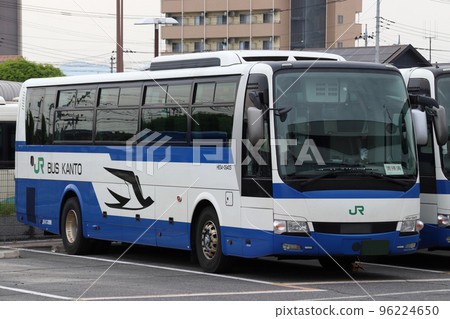 JR Bus Kanto stopping at Sano Shintoshi 96224650