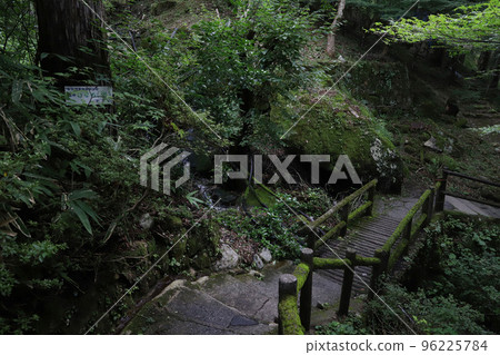 Tsukechi Gorge Nakatsugawa, Gifu Prefecture 96225784