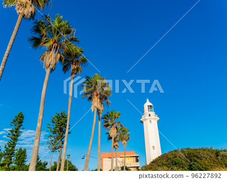 Nojimasaki Lighthouse that shines in the blue sky 96227892