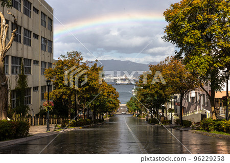 [Hokkaido/ Hakodate] Rainy Hakodate/Hachimanzaka October 96229258