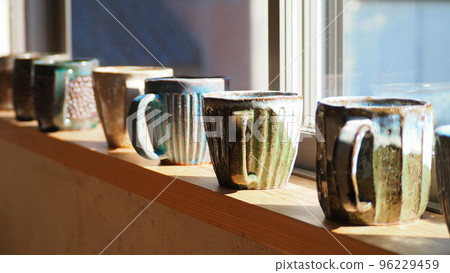 pottery mug 96229459