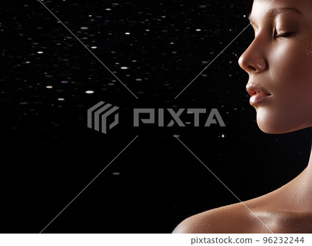 Beautiful model with fashion makeup . Closeup 96232244