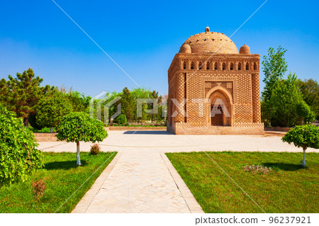Samanid Mausoleum in Bukhara city, Uzbekistan Samanid Mausoleum in Bukhara city, Uzbekistan 96237921