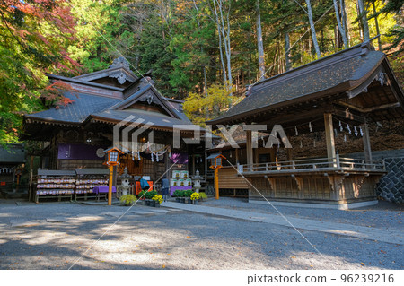 山梨縣富士吉田市新倉富士淺間神社禮拜堂 山梨縣富士吉田市新倉富士淺間神社禮拜堂 96239216