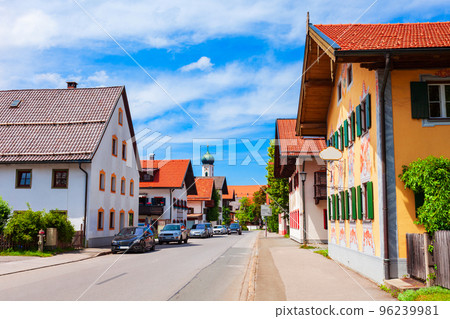Beauty houses with luftlmalerei painting, Oberammergau Beauty houses with luftlmalerei painting, Oberammergau 96239981