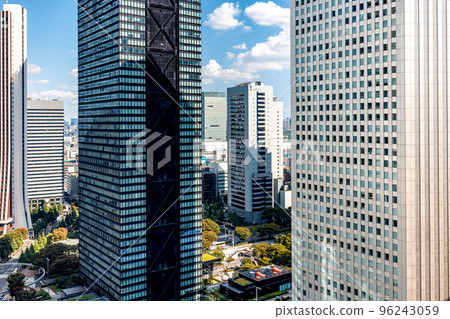 Skyscrapers above the cityscape of Shinjuku, Tokyo Skyscrapers above the cityscape of Shinjuku, Tokyo 96243059