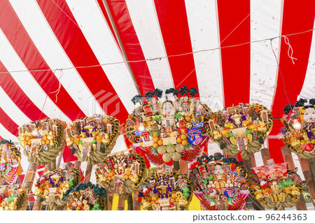 鳥之市、熊出、生意興隆、神社色彩繽紛、年末年初 96244363