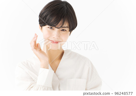 捷徑女人白色背景 捷徑女人白色背景 96248577