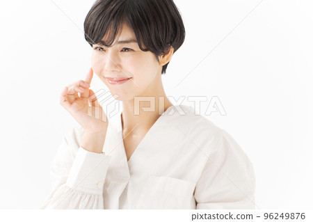 Short-cut woman White background 96249876