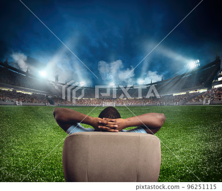 Spectator in the armchair at home feels at the center of the event Spectator in the armchair at home feels at the center of the event 96251115