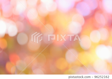 Out-of-focus of autumn leaves of dogwood [Bokeh] [Blur] 96252162