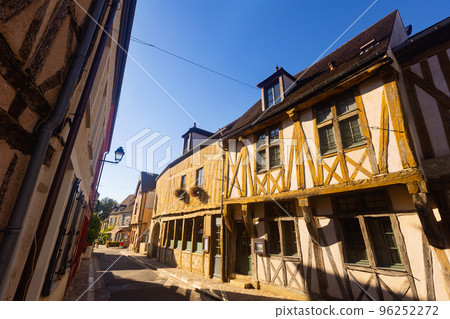 Traditional houses in the old town of Provins Traditional houses in the old town of Provins 96252272