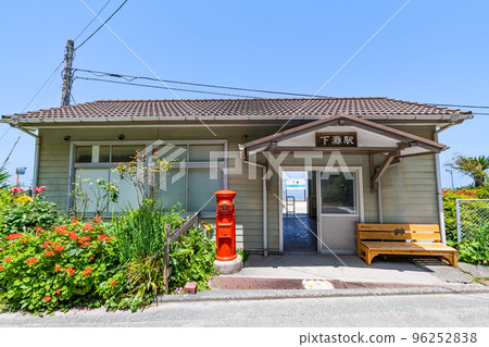 愛媛縣伊予市著名景點JR下灘站（2022年拍攝） 96252838
