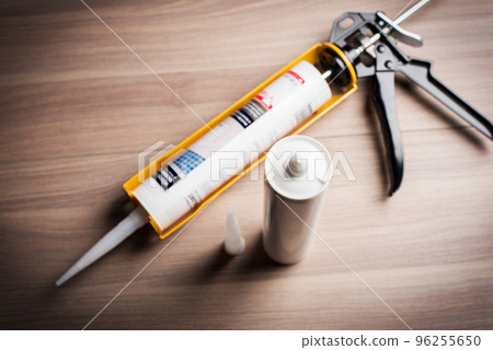 equipments for apply silicone sealant 96255650