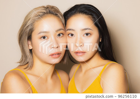 雙胞胎米色背面 96256110