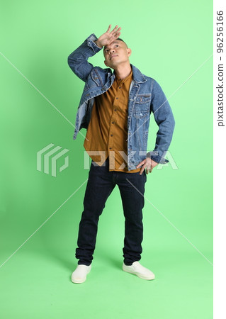 Southeast Asian Man 96256166