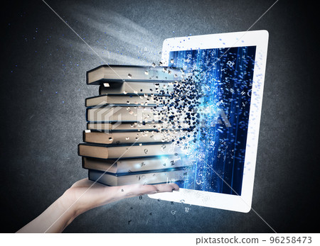 Reading books with an E-book Reading books with an E-book 96258473