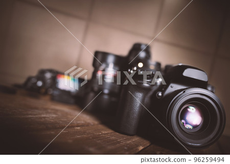 Professional reflex camera 96259494