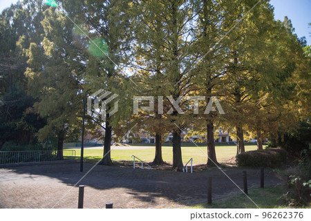 UR Misato housing complex, the second largest mammoth housing complex in UR UR Misato housing complex, the second largest mammoth housing complex in UR 96262376