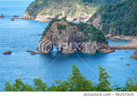 Zosaniwa Myokenura Beach in the Amakusa Islands (Amakusa City, Kumamoto Prefecture) 96263926