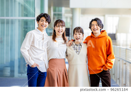 大學生青年男女 96265184