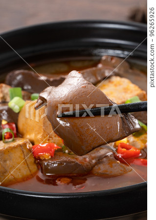 Spicy duck blood jelly stinky tofu Spicy duck blood jelly stinky tofu 96265926