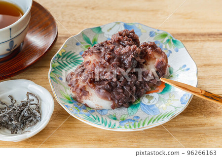 Bean jam mochi Bean jam mochi 96266163