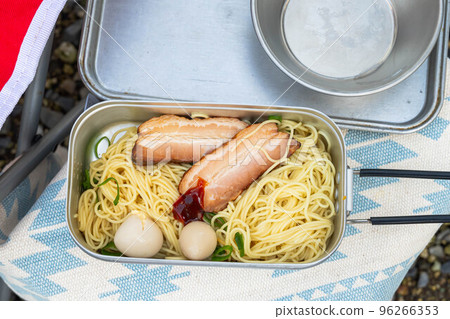 用 Mestin 製作的 Mazesoba 96266353