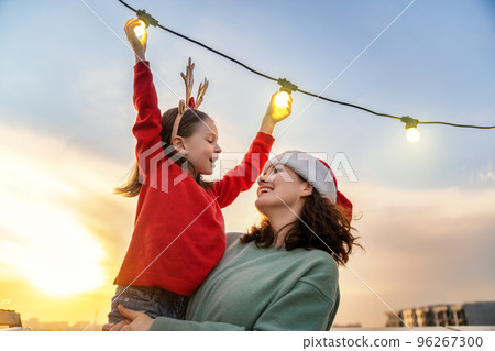 friends are celebrating Christmas 96267300