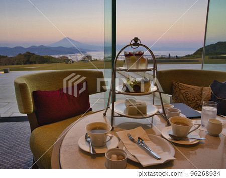 Afternoon tea Mount Fuji in the distance 96268984