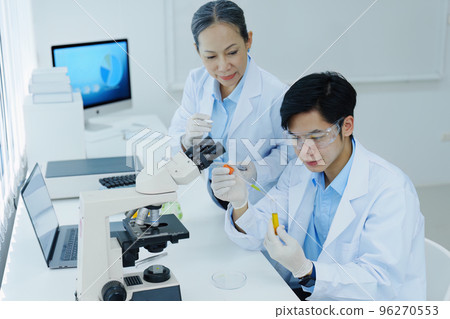 medical research laboratories, scientists analyze chemical samples Discuss technological innovations. Advanced scientific laboratories for medicine, biotechnology 96270553
