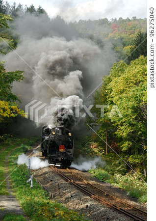 函館本線小澤 - 俱知安 JR 北海道 C11-207 + Series 14 + Suhashi 44 + DE15-1520 Niseko 函館本線小澤 - 俱知安 JR 北海道 C11-207 + Series 14 + Suhashi 44 + DE15-1520 Niseko 96275040
