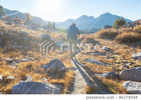 Hike in autumn season 96278594