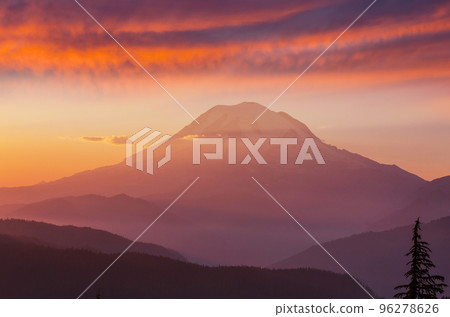 Mt Rainier Mt Rainier 96278626