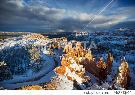 Winter Bryce Winter Bryce 96278644