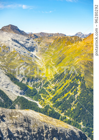 Serpentines of alpine mountain road to Stelvio Pass, Italian: Passo dello Stelvio, South Tyrol, Italian Alps, Italy 96280292