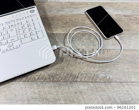 Laptop and smartphone data transfer 96281201