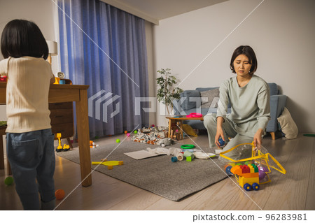 Childcare stress image Childcare stress image 96283981