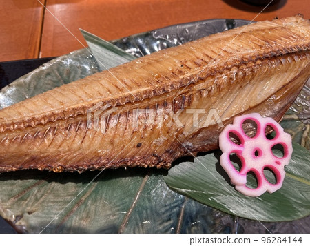 Salt-grilled Island Atka Mackerel Salt-grilled Island Atka Mackerel 96284144