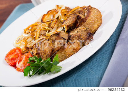 Fried rabbit liver Fried rabbit liver 96284282