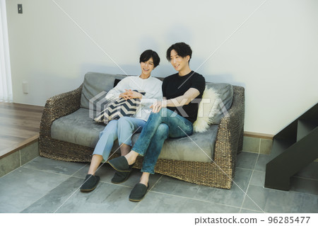 A couple to relax on the sofa A couple to relax on the sofa 96285477