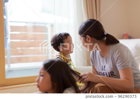 兒童 小孩 孩子 96290373