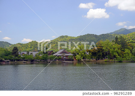 Kyoto Daikakuji Osawa Pond Scenery-2 96291289