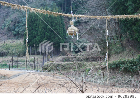 Kayamori Fuyu, Asuka Village, Nara Prefecture 96292983