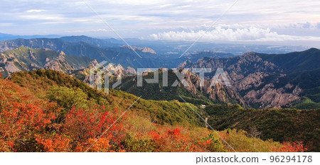 雪嶽山恐龍嶺 96294178