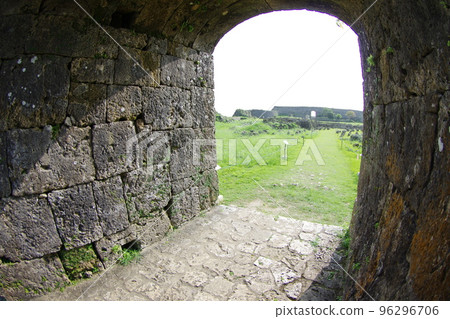 中城城南圍場 96296706