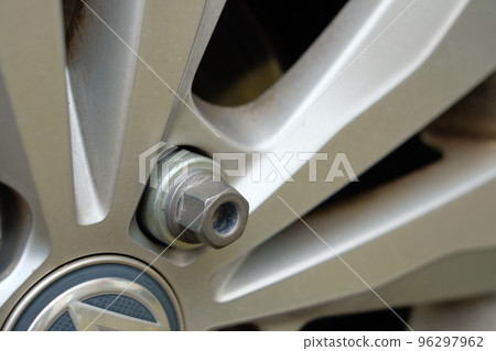 車輪防盜鎖緊螺母 96297962