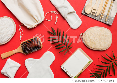Zero waste concept. Eco-friendly home daily accessories. top view Zero waste concept. Eco-friendly home daily accessories. top view 96298564
