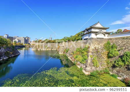 Osaka City, Osaka Prefecture Sengan Turret and inner moat of Osaka Castle Osaka City, Osaka Prefecture Sengan Turret and inner moat of Osaka Castle 96299551